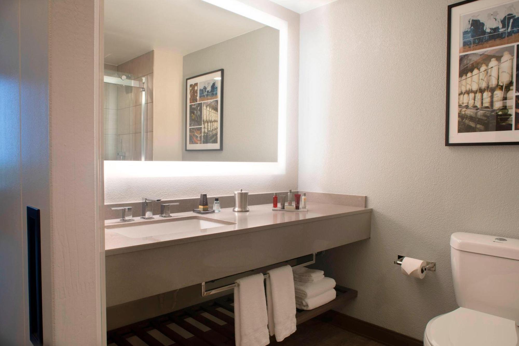 Winston-Salem Marriott Hotell Eksteriør bilde